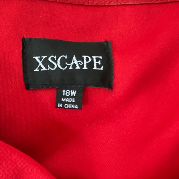 Xscape dramatic off the shoulder red gown size 18w - Picture 3 of 5